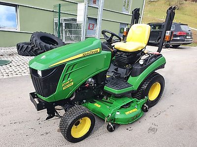 John Deere 1026R