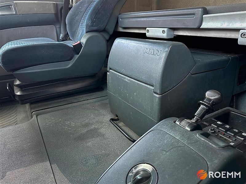 MAN TGA 18.400 BLS * 9.400 € Netto