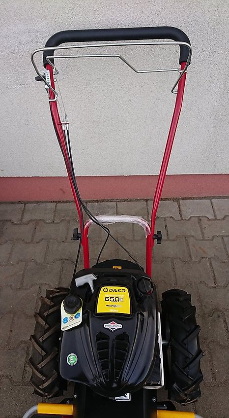 Top-Agro DAKR TEKTON DAKR MAHRWERK / TROMMELMÄHWERK - BRIGGS MOTOR !!!NEU!!!