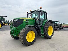 John Deere 6195M