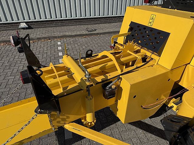 New Holland BC5060 Mini Balenpers