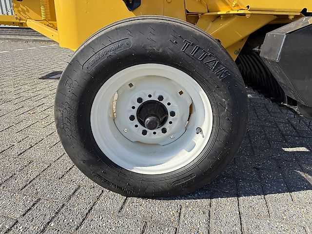 New Holland BC5060 Mini Balenpers