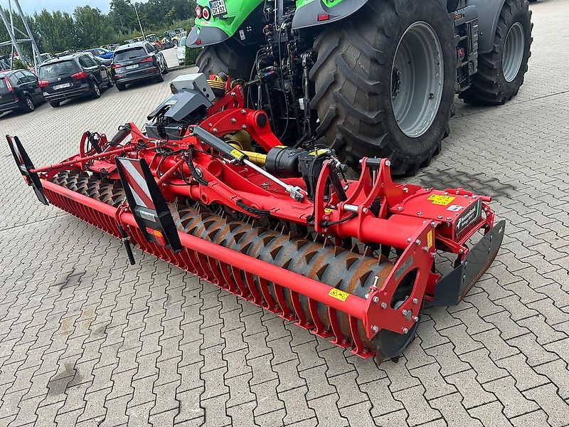 Kubota Rotage 4050F Zahnpackerwalze