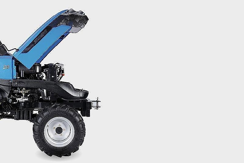 Solis 26 9+9 Frontlader Kleintraktor / Ackerstollenbereifung