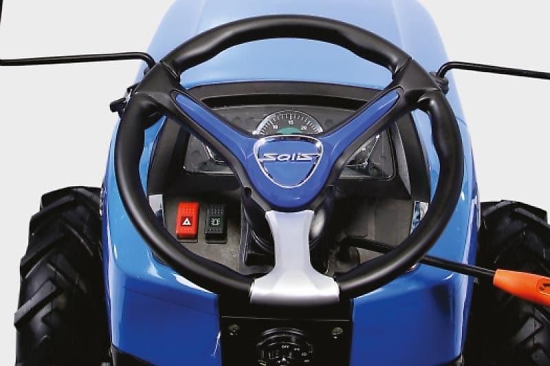 Solis 26 9+9 Frontlader Kleintraktor / Ackerstollenbereifung