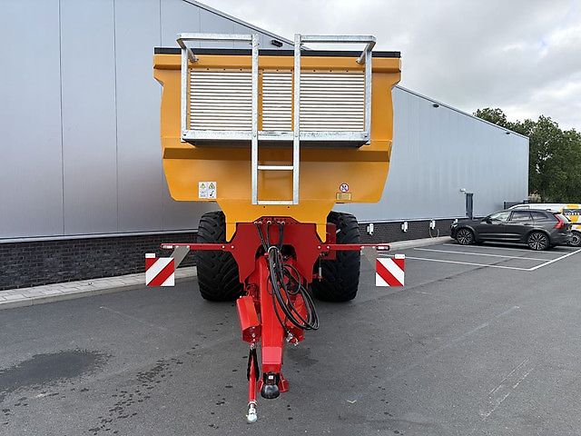 VGM EVEREST 24 LANDBOUWKIPWAGEN