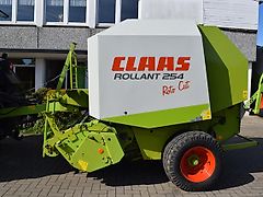 Claas Rollant 254 RC