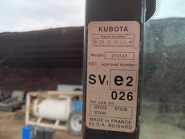 Kubota STV40