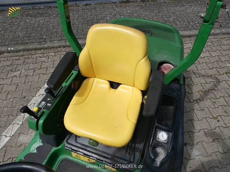 John Deere 1435