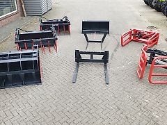 INTER-TECH Grondbak, Mestgreep, Pelikaanbak, Ronde, Vierkante balenklem, Palletvorken