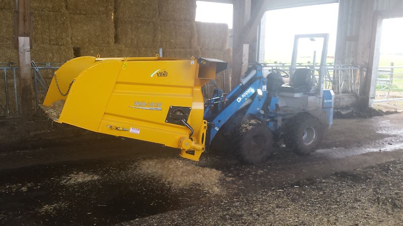 VDMJ Günstiger Strohverteiler WSB-140V Einstreumaschine Ballenauflöser