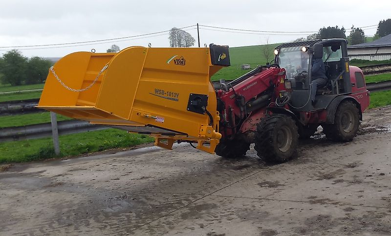 VDMJ Günstiger Strohverteiler WSB-140V Einstreumaschine Ballenauflöser
