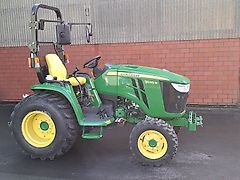 John Deere 3039R