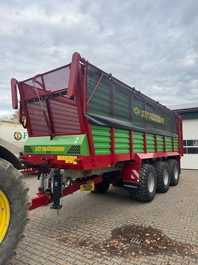 Strautmann Giga-Trailer 5402