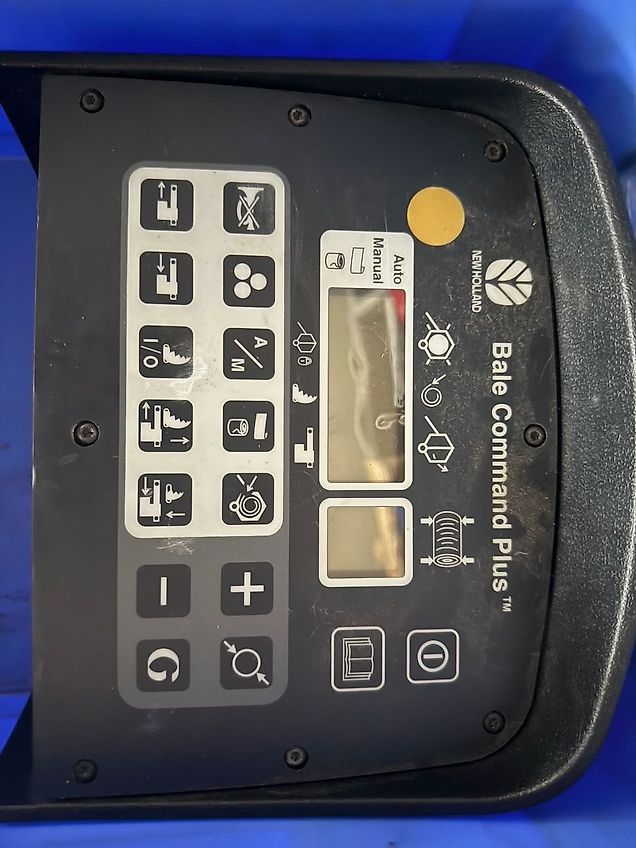 New Holland BR 6090 Crop Cutter