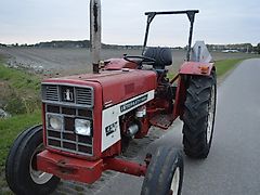 Case IH 453