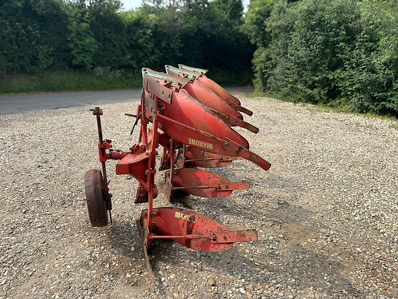 Krone Mustang SL 90/3 Furrow Plough