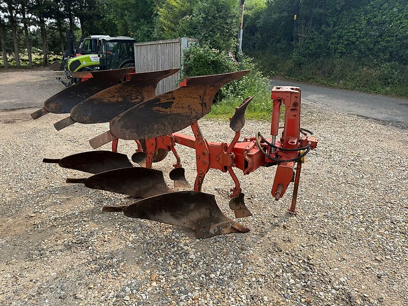 Krone Mustang SL 90/3 Furrow Plough