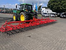 Einböck Aerostar 900 Striegel