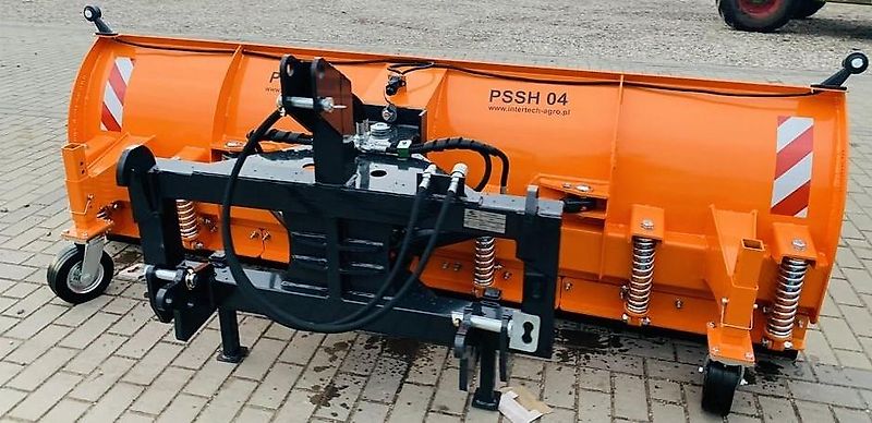 INTER-TECH D&D Landtechnika Schneeschild / Schneepflug / Schiebeschild