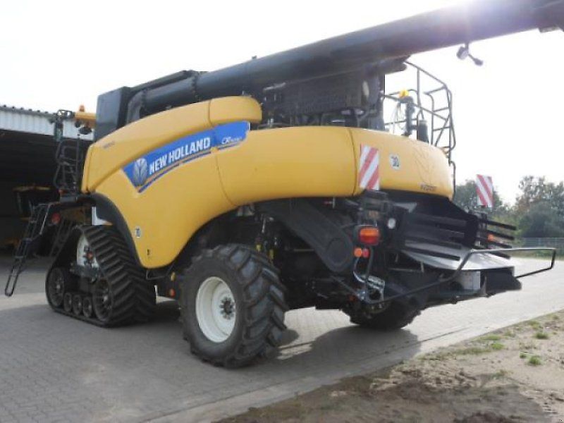 New Holland CR 9090 SCR