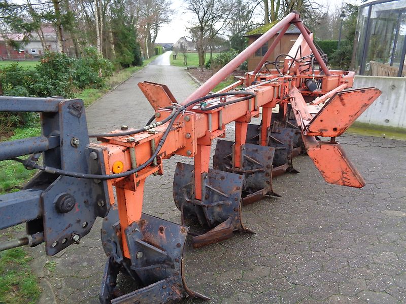 Howard Howard SP6 Schwenkpflug mit 265 cm Arbeitsbreite Gummistützrad mit hydraulischer Verstellung Pakerarmen für Schlepperleistungen um 200 PS sehr gut zur hohen Leistung der Swingplog für Kein Krone Lemken oder sonstiger Schwenkpflug leichte sandige & anmoori