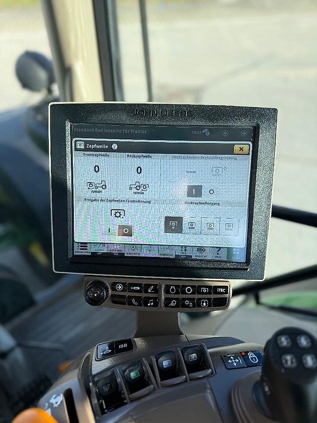 John Deere John Deere 6175R / 2460H