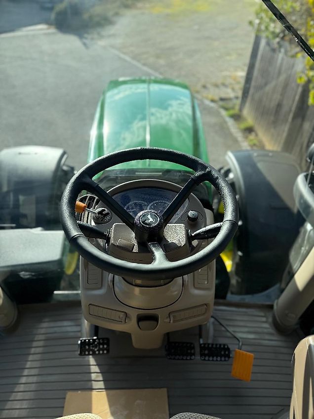 John Deere John Deere 6175R / 2460H