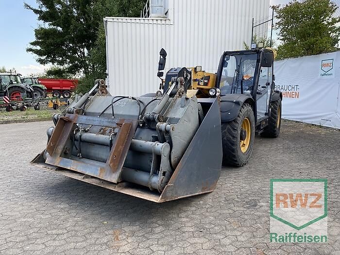 Caterpillar TH 407C Kompaktlad