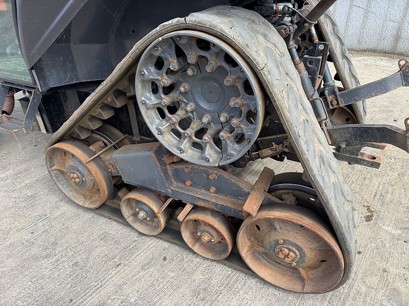 Kubota M8540 Narrow Half Track *85 HP*