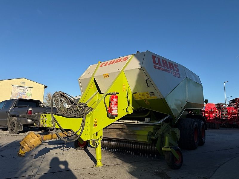 Claas Quadrant 2200 Roto Cut - 41877 Ballen
