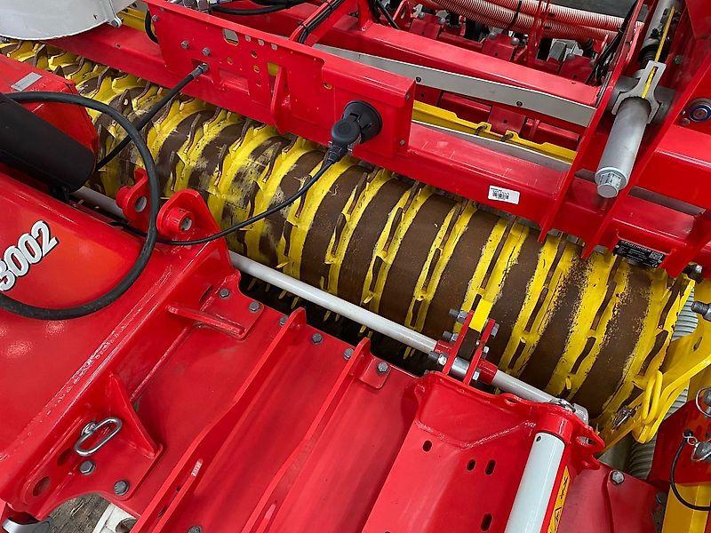 Pöttinger EX DEMO Pottinger Aerosem 3002 ADD Combination Drill For Sale