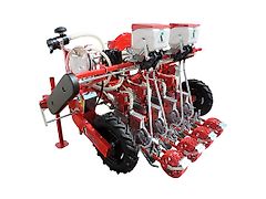 Agricola Italiana SN-2-130 , 4 x doppelreihe = 8 Saehreihen