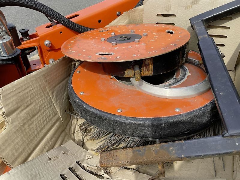 Holder C 65 SINGLE CAB