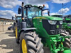 John Deere 6195M