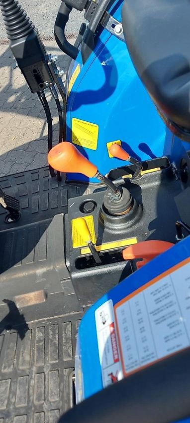 Solis Kompakt-Traktor mit Frontlader Solis 26 #Solis #Neu