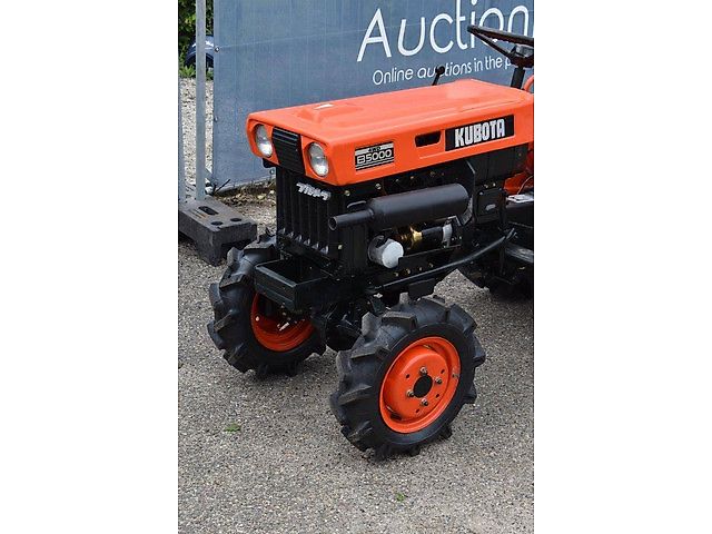 Kubota B5000
