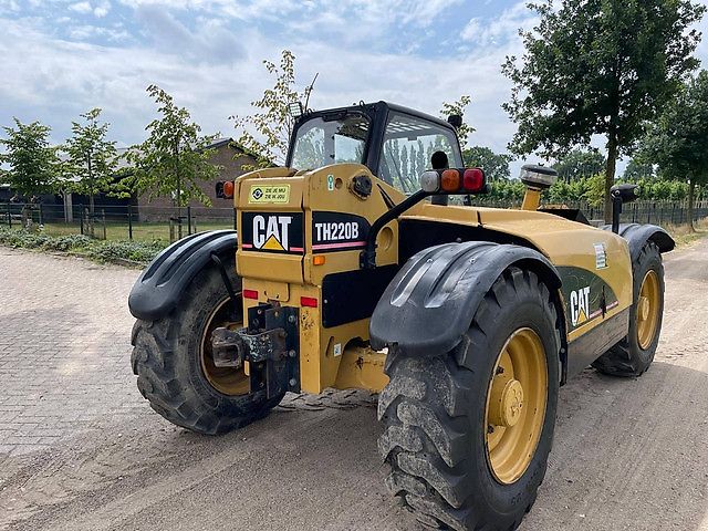 Caterpillar TH220B