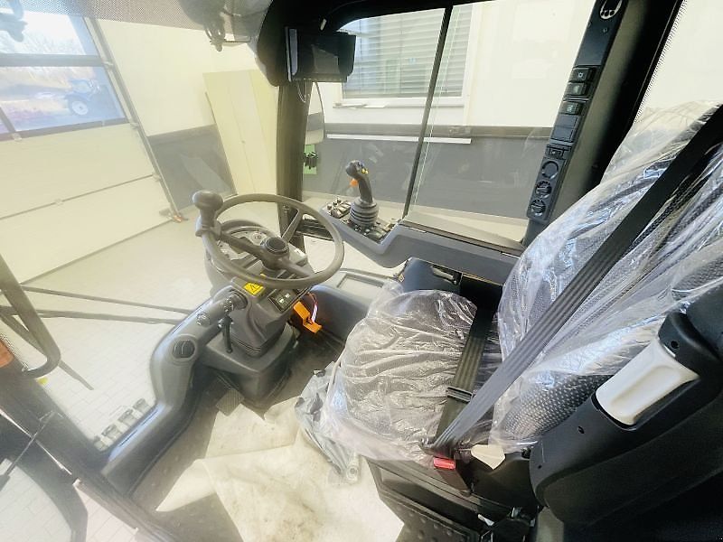 Holder C 55 SINGLE CAB HOLDER