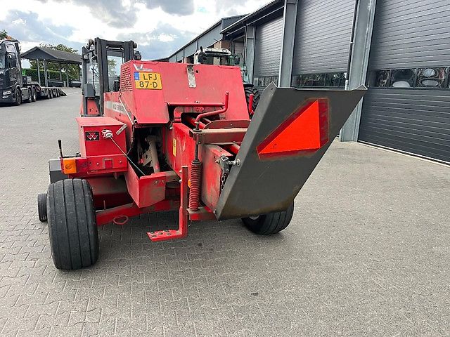 Massey Ferguson 1839