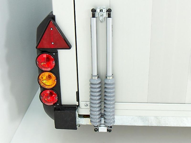 Ifor Williams Pferdeanhänger HBX 511|Sattelkammer