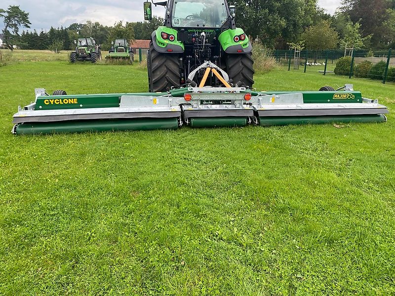 Major Cyclone MJ30-720