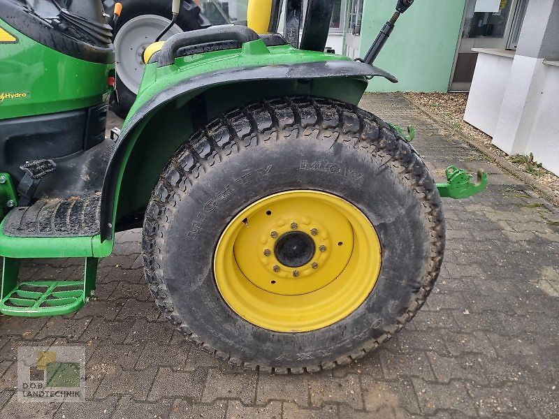 John Deere 3520 e-hydro