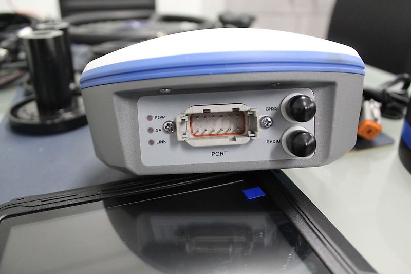 AKTION-SunNav Lenksystem RTK Komplett-S.A.T.