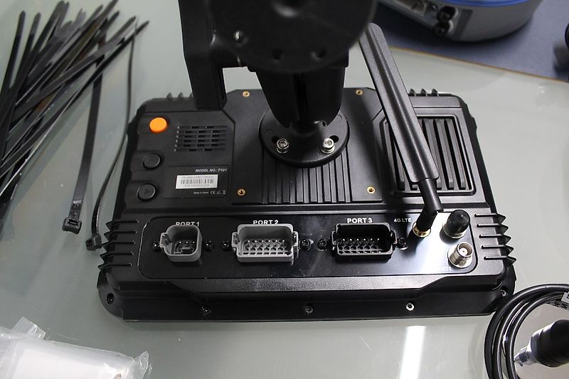 AKTION-SunNav Lenksystem RTK Komplett-S.A.T.