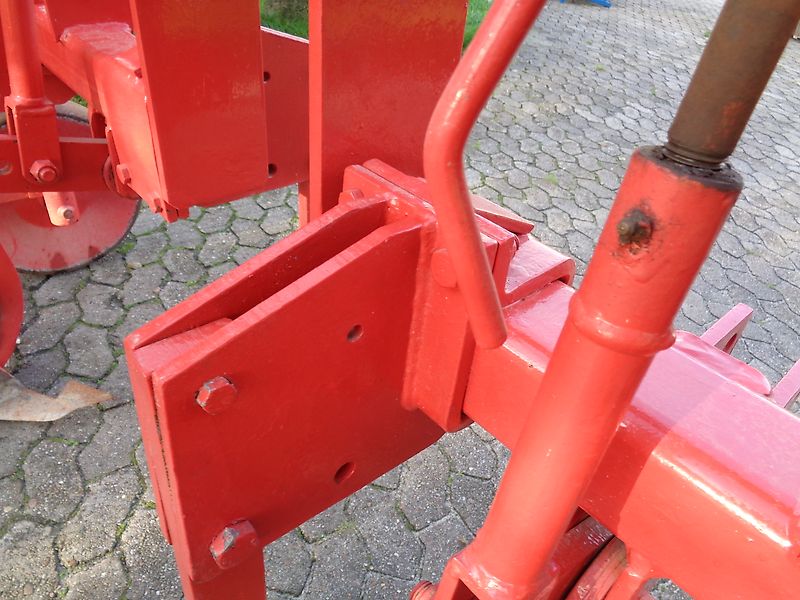 Howard 2m Kurzgrubber Frontgrubber Vorbaugrubber Hitch