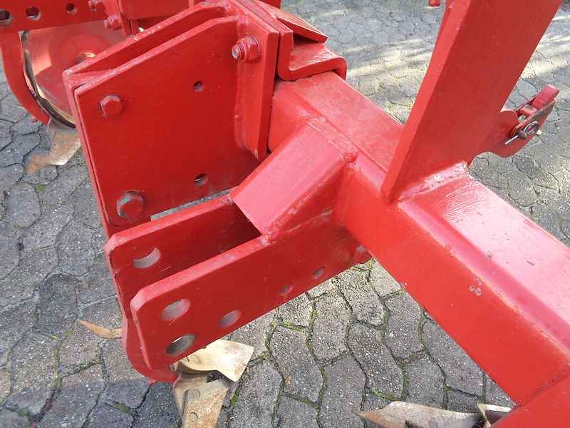 Howard 2m Kurzgrubber Frontgrubber Vorbaugrubber Hitch