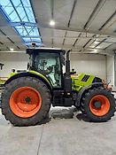 Claas Arion 660