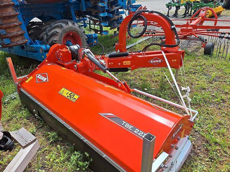 Kuhn Böschungsmulcher TBE222 Mulcher Heckmulcher Schlegelmulcher