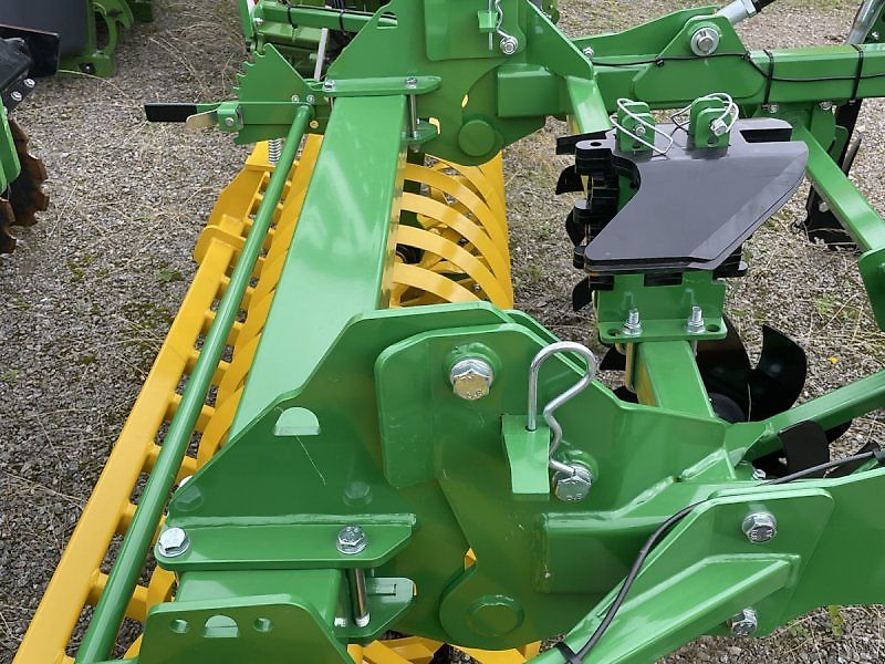 Kerner Sternradgrubber Corona C 300